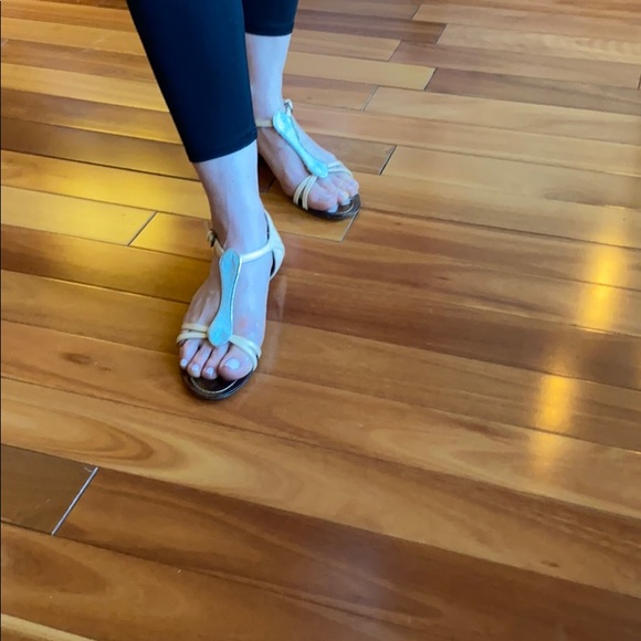 Kelsi Dagger Demure Sandals - Picture 8 of 8